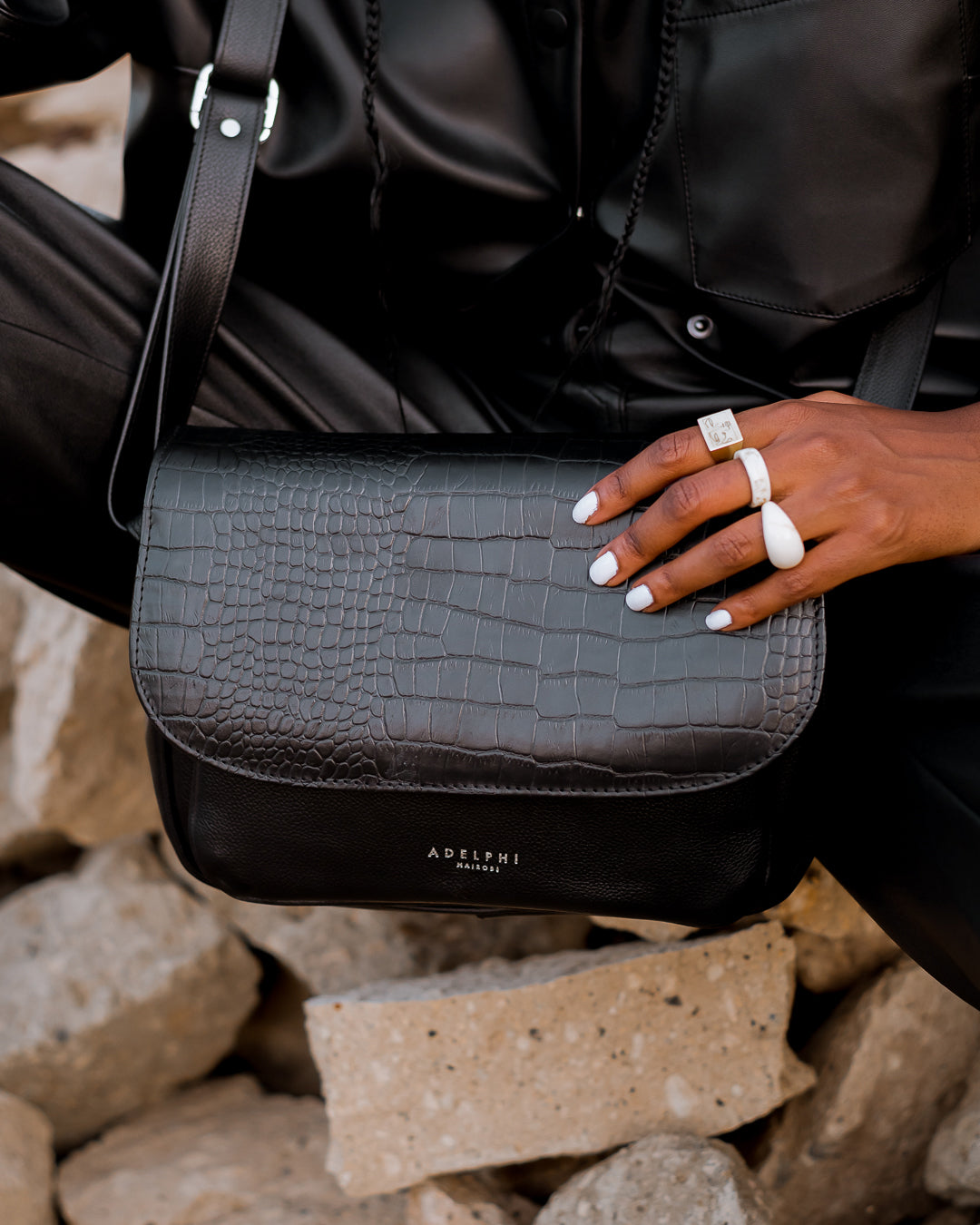 Multi Pocket With Flap